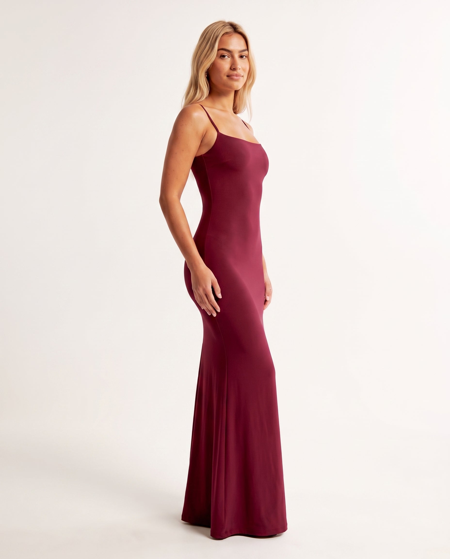 Robe Longue Moulante à Bretelles